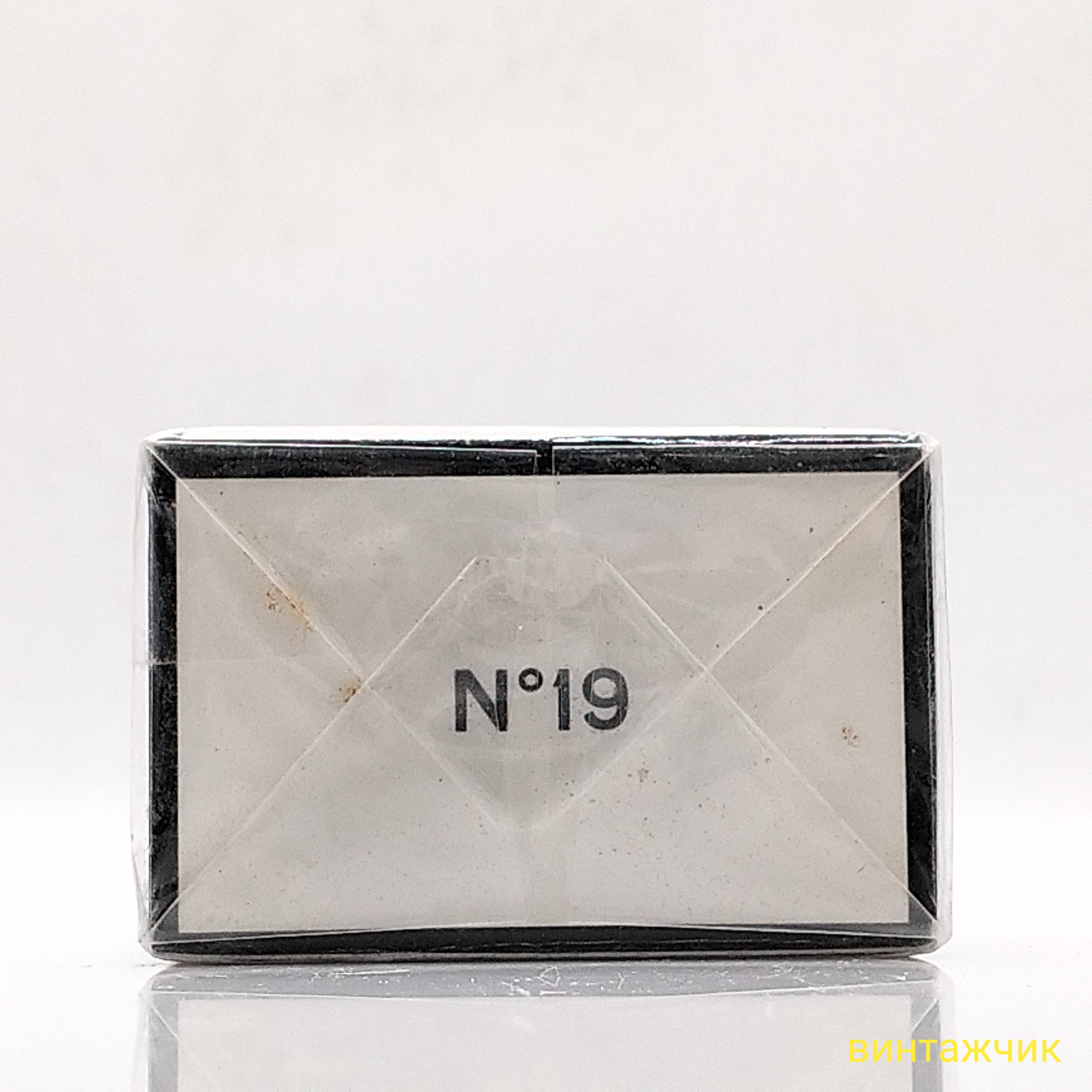 Chanel 19  Chanel  Parfum  Духи  7 мл  Франция  1990-е  Винтаж  СЛЮДА фото 3